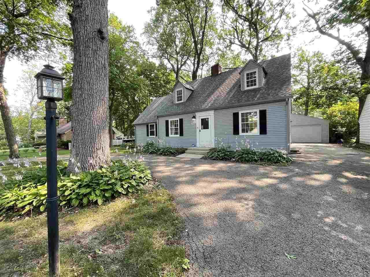 1622 Quentin Road Rockford, IL 61108 - Photo 4 of 52 Gallery Image 4