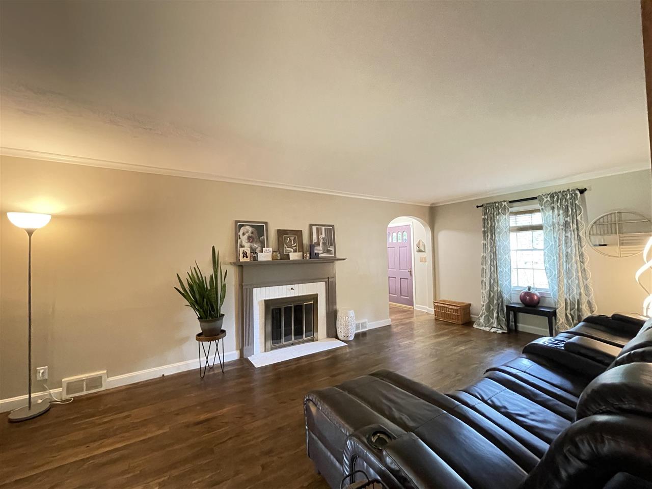 1622 Quentin Road Rockford, IL 61108 - Photo 8 of 52 Gallery Image 8