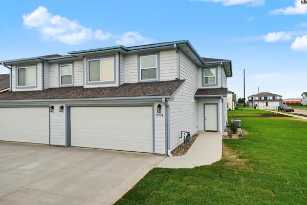 $249,000 | 2704 Amelia Lane, Salina, KS 67401