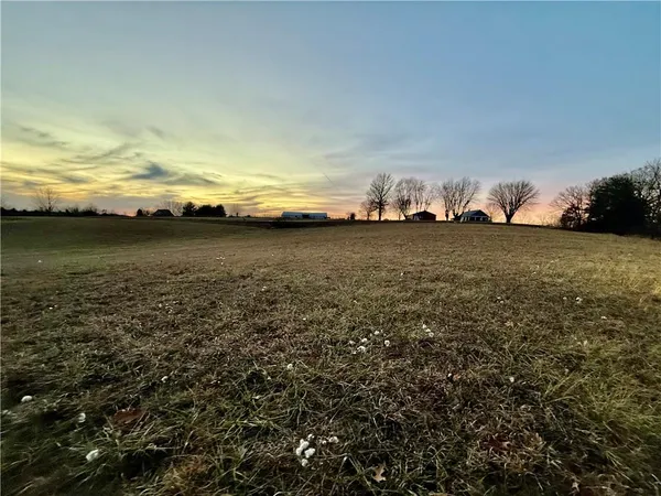 $214,900 | O Highway Highway, Orrick, MO 64077