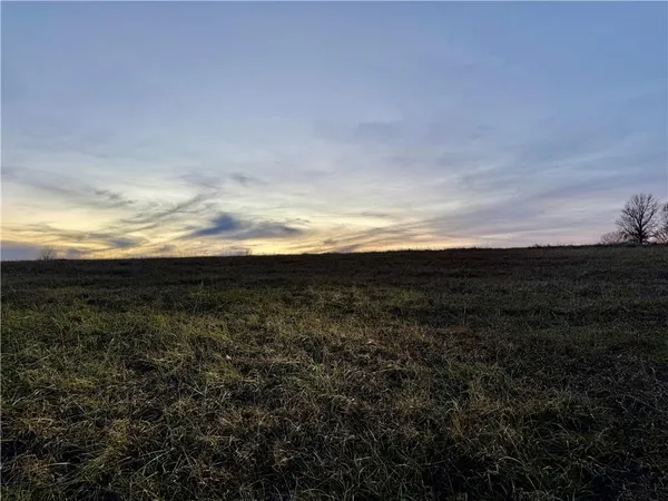 $214,900 | O Highway Highway, Orrick, MO 64077