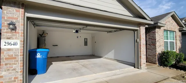 an empty room with a empty space