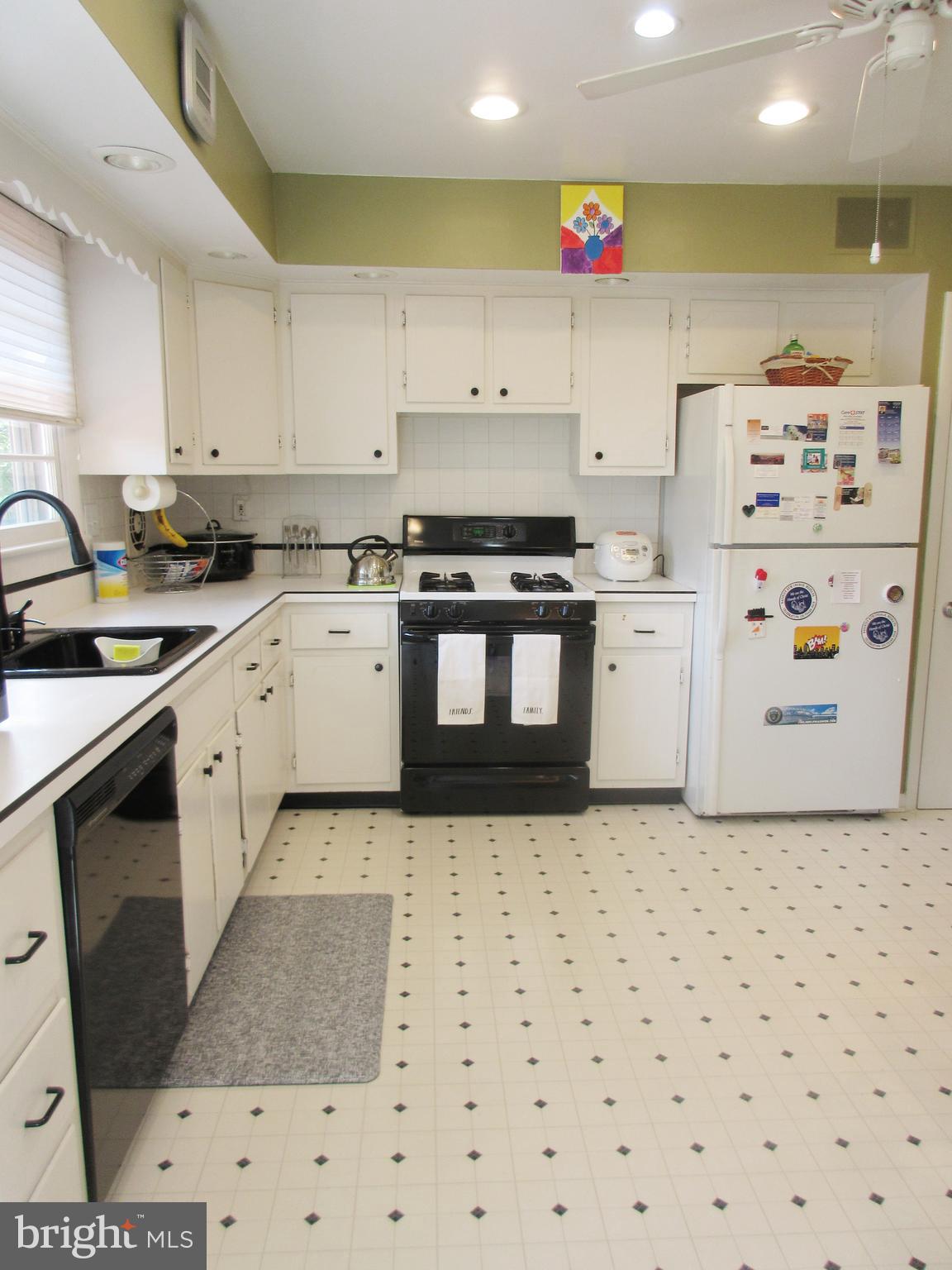 707 Devon Lane Wallingford, PA 19086 - Photo 34 of 89 Gallery Image 34