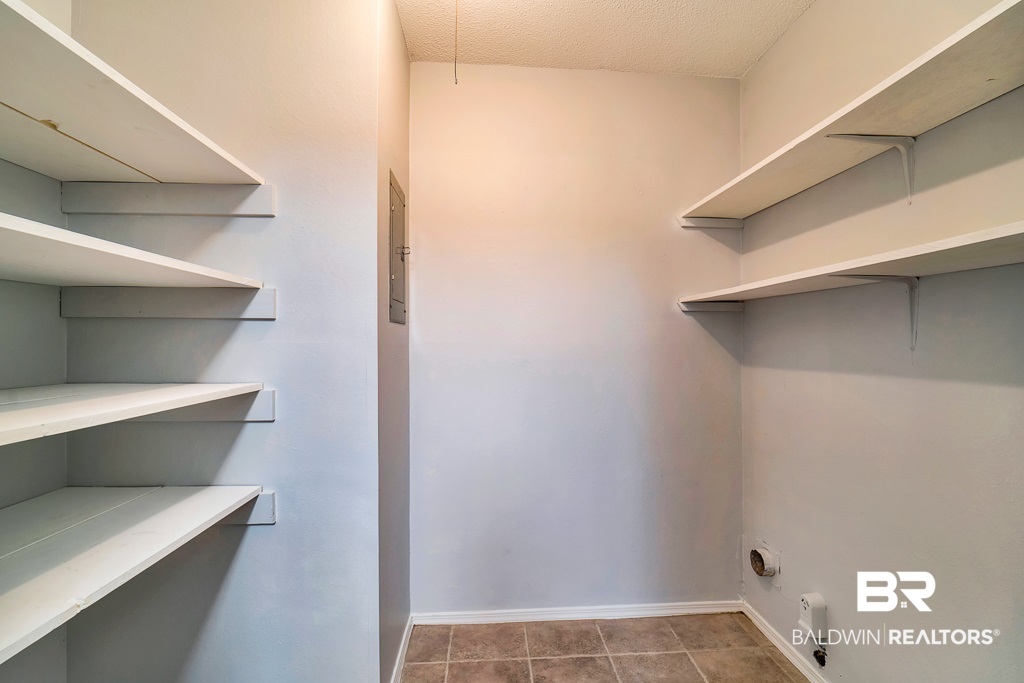 6050 Grelot Road, Unit 103 Mobile, AL 36609 - Photo 10 of 15