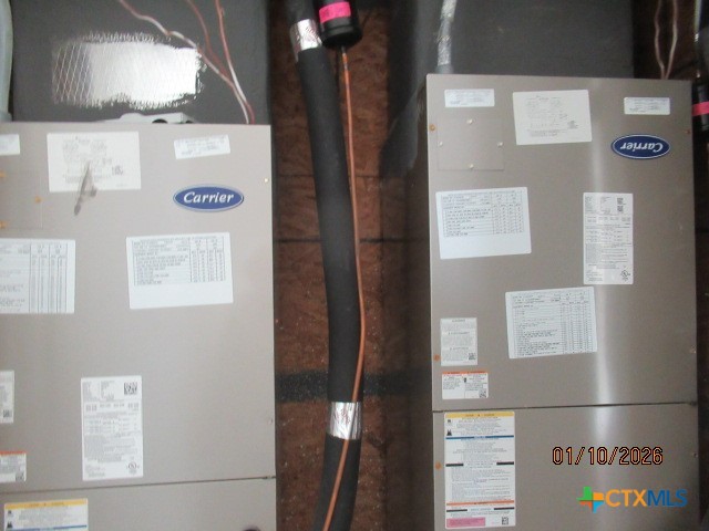 195 Azure Cove Kyle, TX 78640 - Photo 18 of 36 a bathroom with a shower