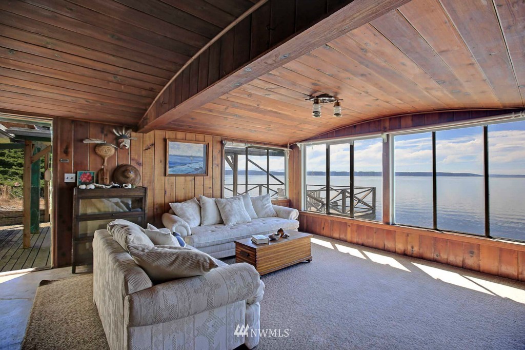 983 High Road Camano Island, WA 98282 - Photo 11 of 18 Gallery Image 11