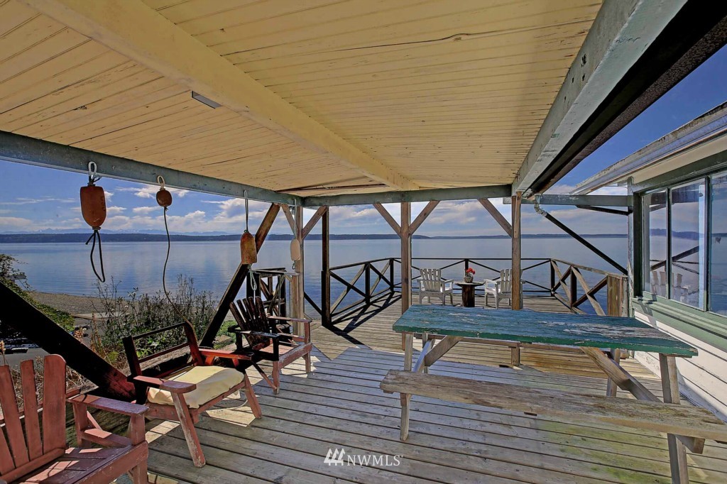 983 High Road Camano Island, WA 98282 - Photo 16 of 18 Gallery Image 16