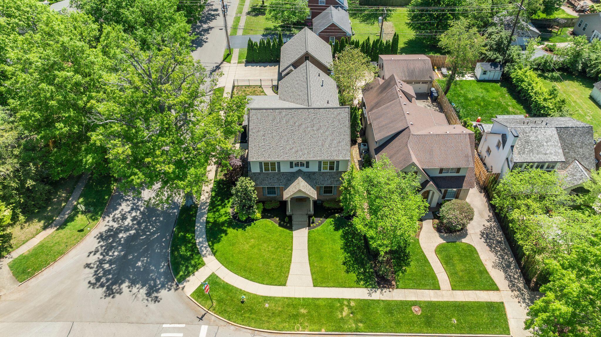 201 Romany Road Lexington, KY 40502 - Photo 54 of 78 11_Copy of DJI_0942