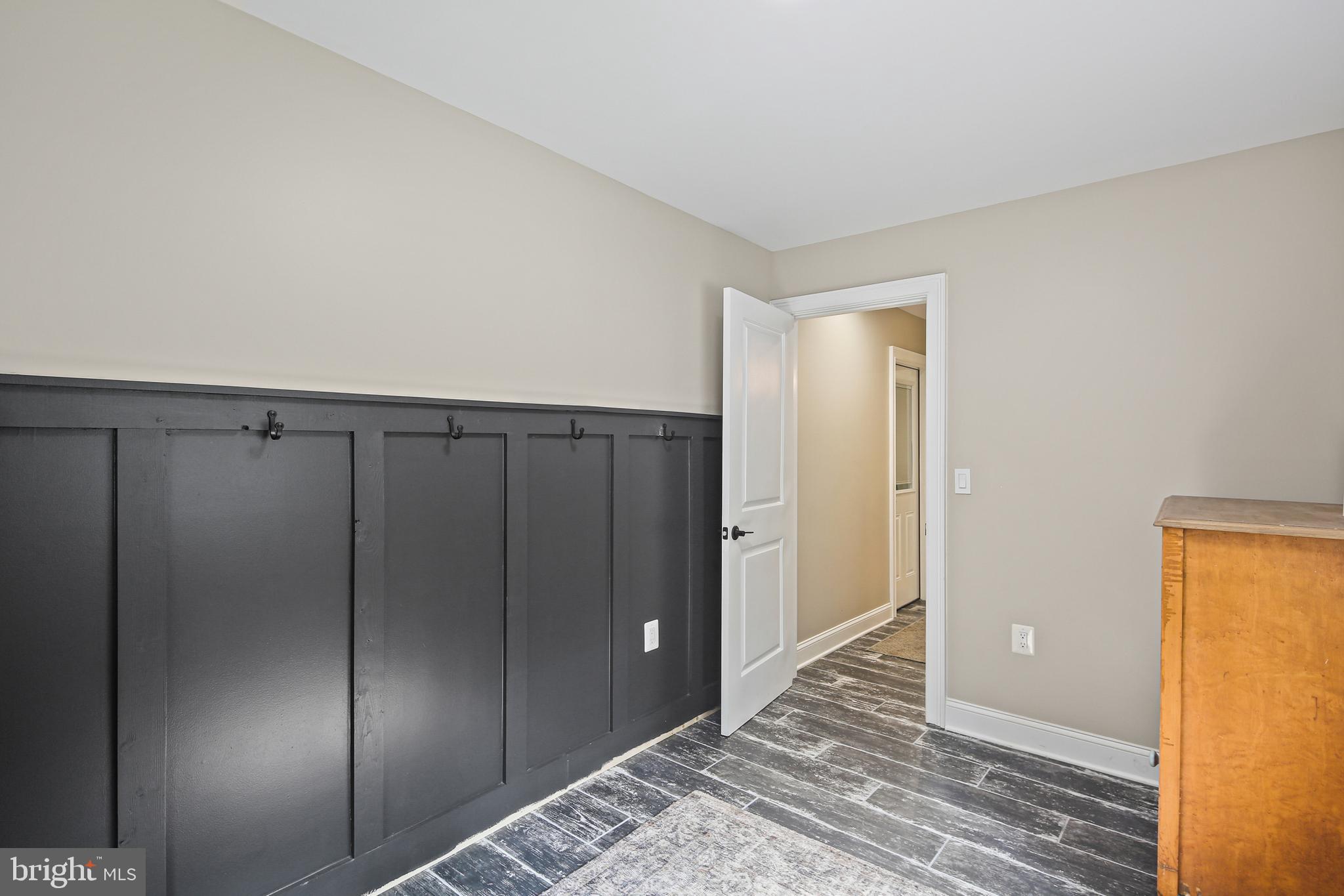 2552 Ridge Road Windsor Mill, MD 21244 - Photo 12 of 63