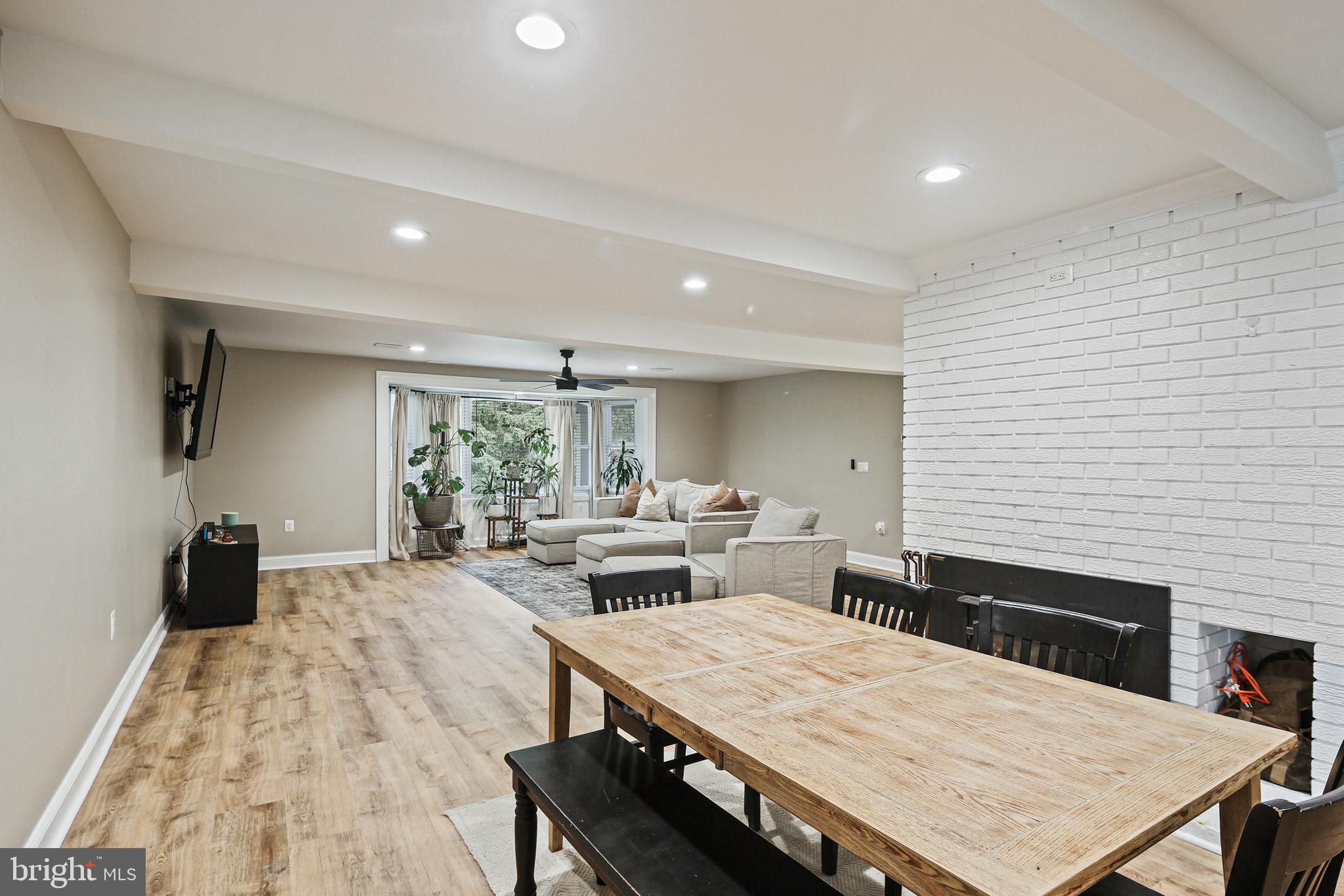 2552 Ridge Road Windsor Mill, MD 21244 - Photo 8 of 63