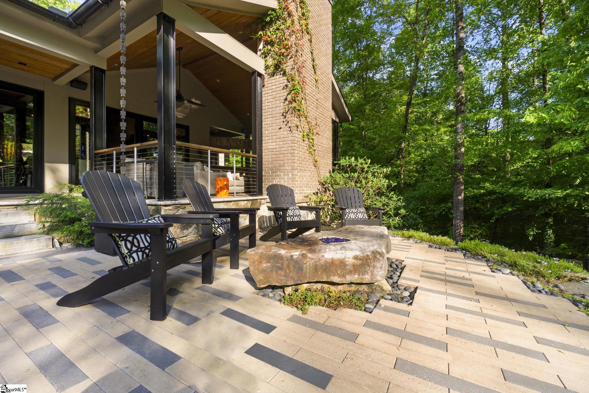 1725 Parkins Mill Road Greenville, SC 29607 - Photo 25 of 36