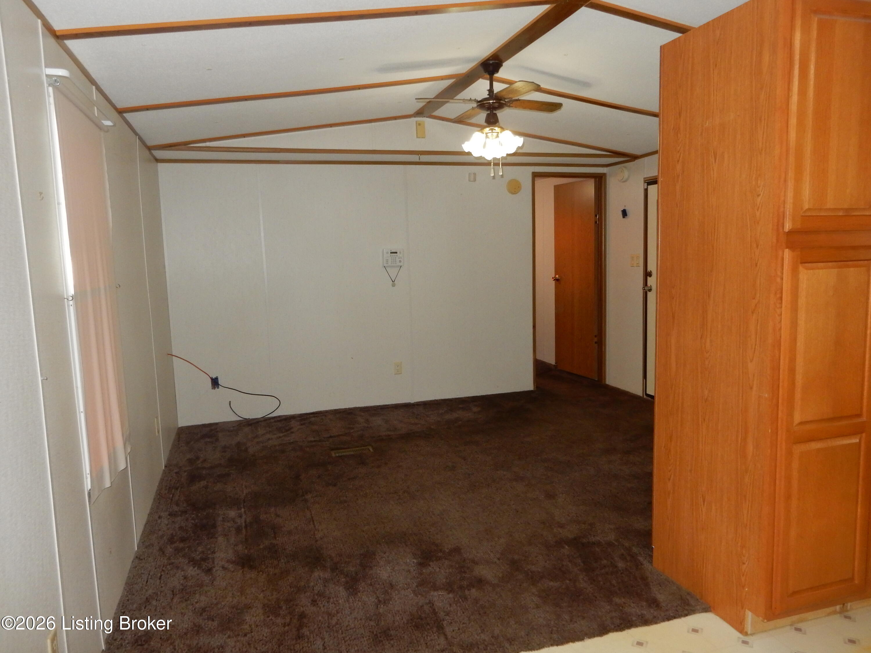 426 Tuts Road Shepherdsville, KY 40165 - Photo 7 of 31 DSCN0297
