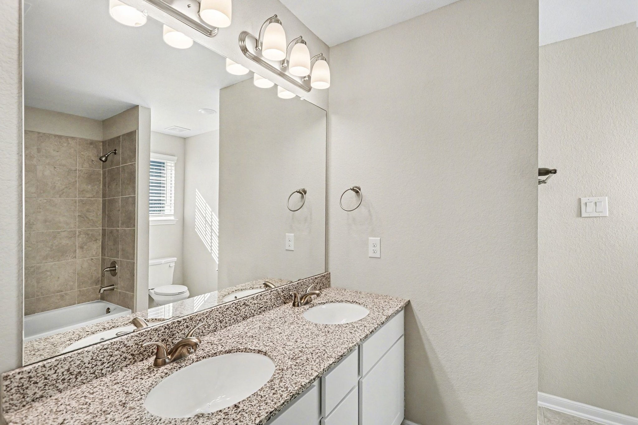 19602 Pradera Meadows Loop Rosharon, TX 77583 - Photo 21 of 47