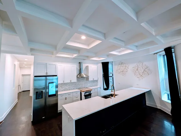 $2,950 | 6349 South Drexel Avenue, Unit 1, Chicago, IL 60637