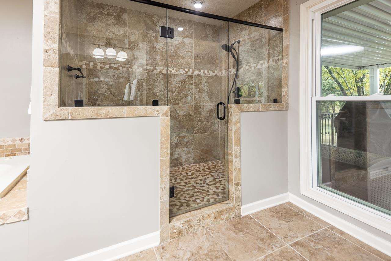 8461 Craven Road Bartlett, TN 38002 - Photo 12 of 25 Huge walk in shower