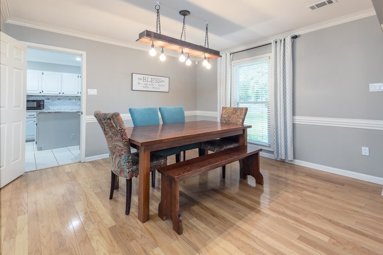 8461 Craven Road Bartlett, TN 38002 - Photo 3 of 25 Dining Room