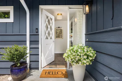 $948,000 | 10430 Northeast Cascade Street, Bainbridge Island, WA 98110