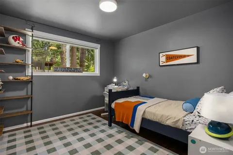 $948,000 | 10430 Northeast Cascade Street, Bainbridge Island, WA 98110