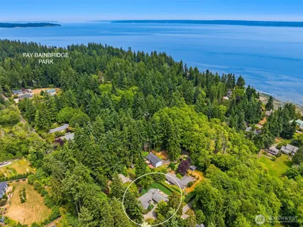 $948,000 | 10430 Northeast Cascade Street, Bainbridge Island, WA 98110