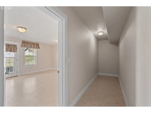 $425,000 | 810 North Main Street, Pendleton, OR 97801