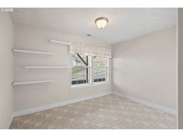 $425,000 | 810 North Main Street, Pendleton, OR 97801