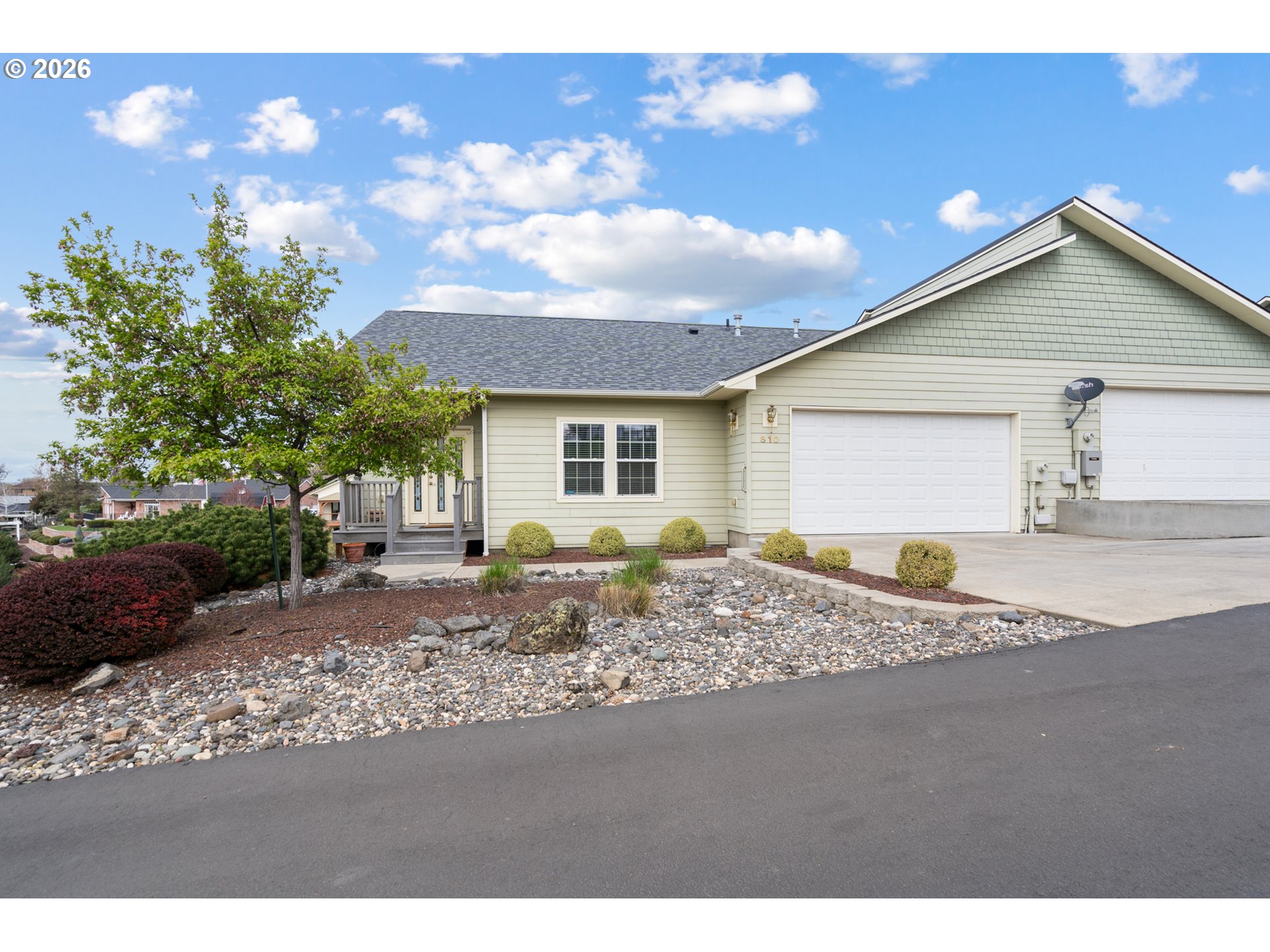 810 North Main Street Pendleton, OR 97801 - Photo 3 of 36