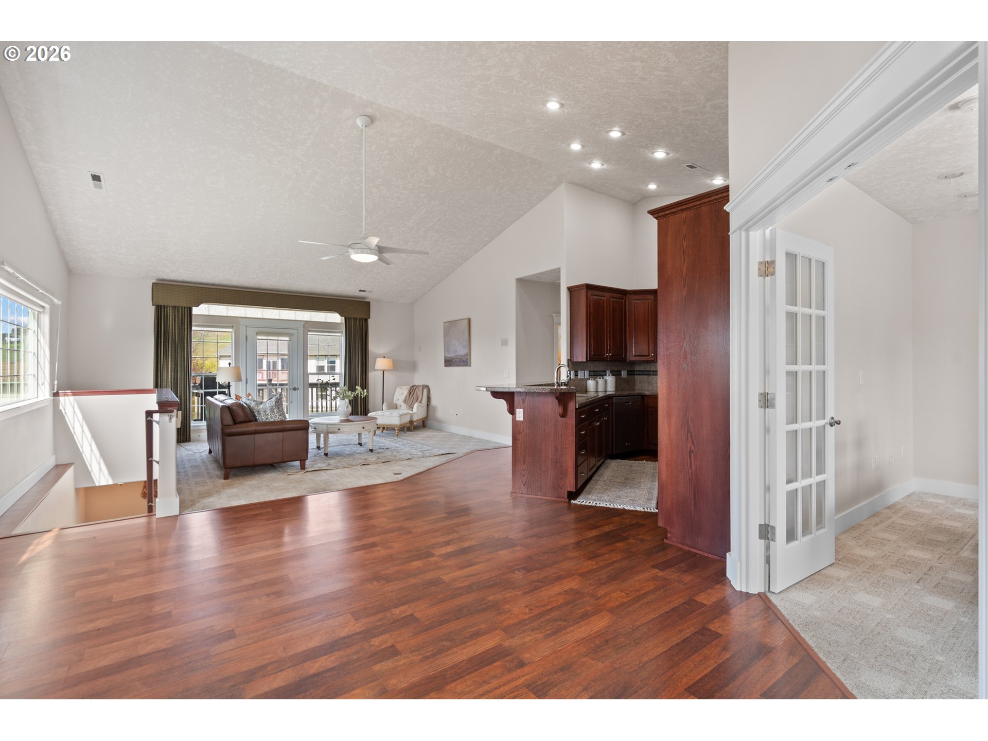 810 North Main Street Pendleton, OR 97801 - Photo 5 of 36