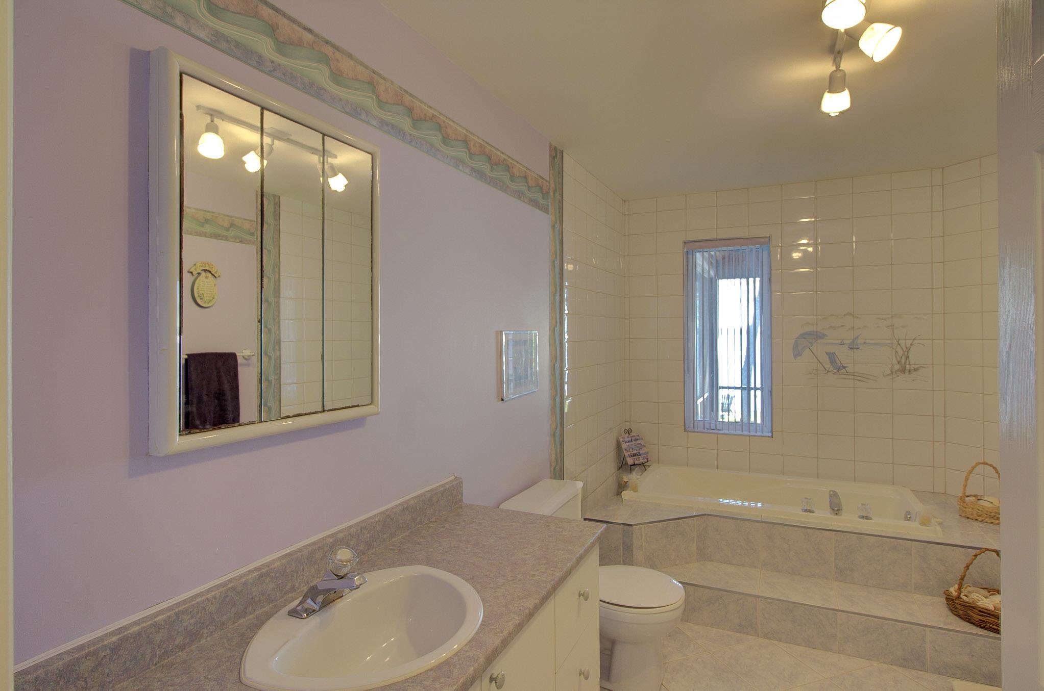 241 Access Road Isle La Motte, VT 05463 - Photo 44 of 59