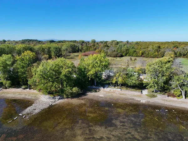 $649,900 | 241 Access Road, Isle La Motte, VT 05463