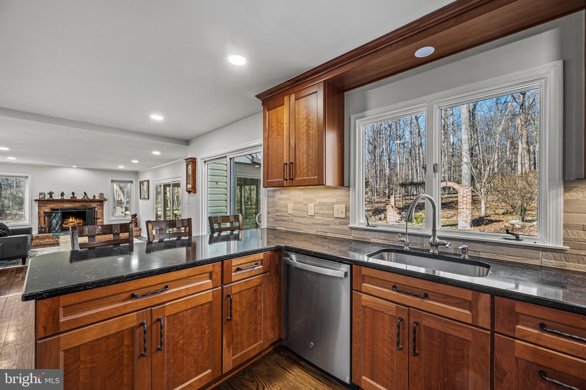 12222 Benson Branch Road Ellicott City, MD 21042 - Photo 13 of 67