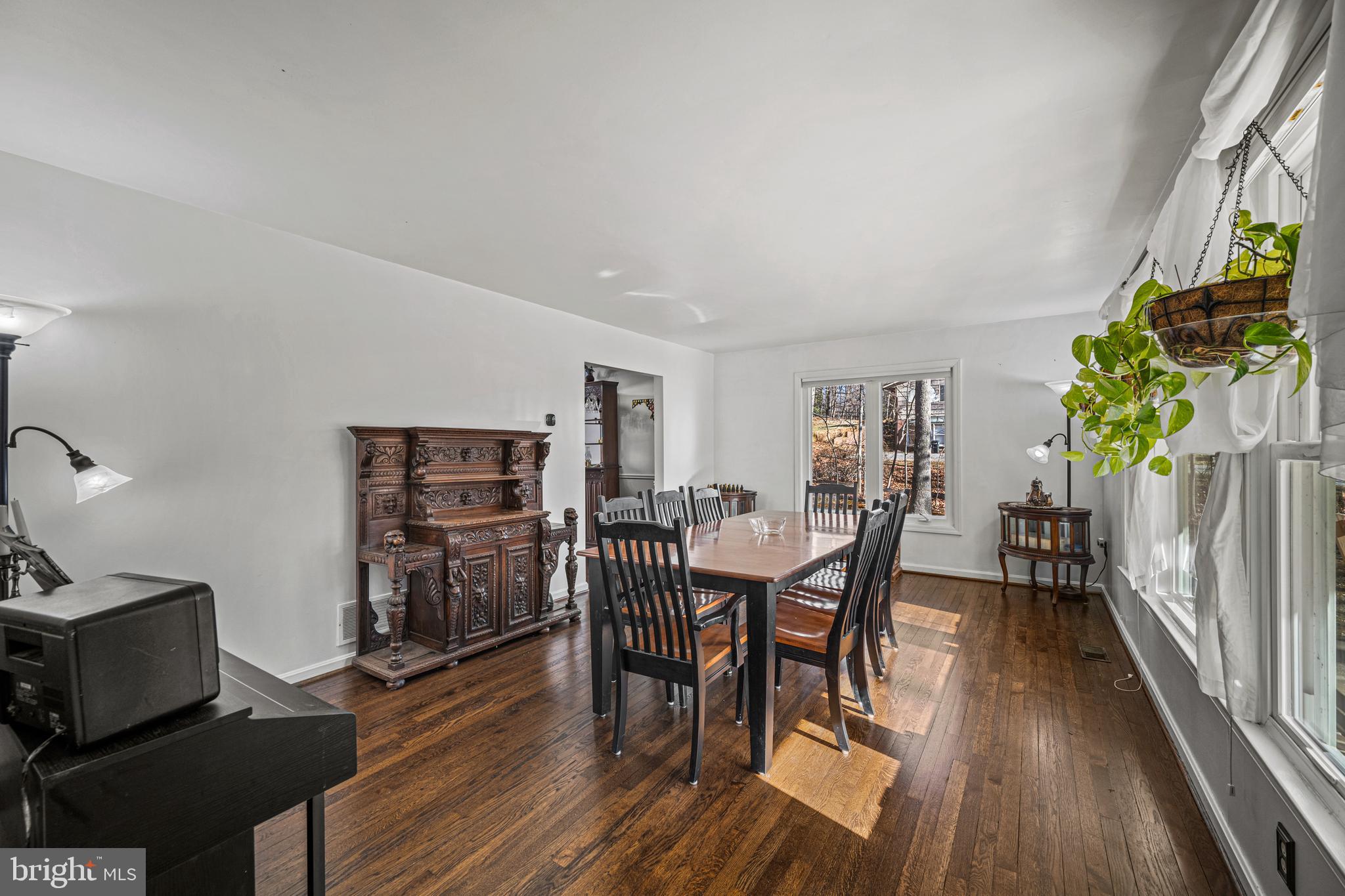 12222 Benson Branch Road Ellicott City, MD 21042 - Photo 4 of 67