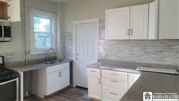 $75,000 | 10 McDaniel Avenue, Jamestown, NY 14701