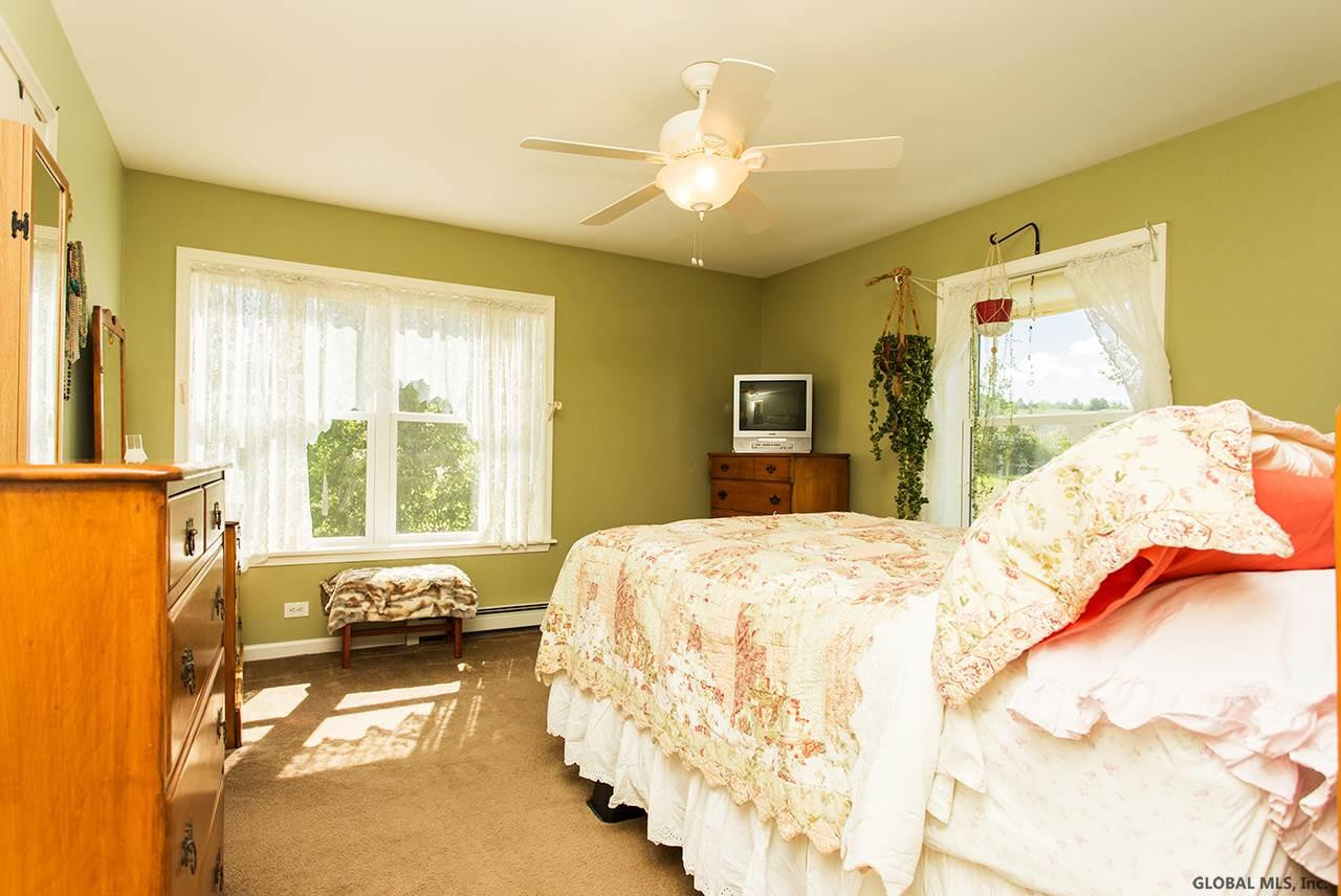 418 Langley Road Amsterdam, NY 12010 - Photo 8 of 25 Photo 8