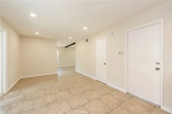 $4,850 | 6 Carlina, Irvine, CA 92620