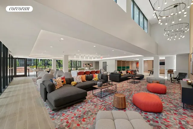 $3,375 | 166-20 90th Avenue, Unit 706 | Jamaica