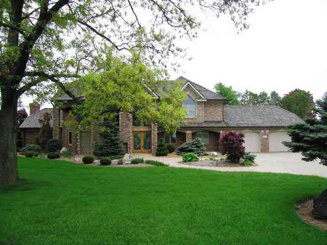 3000 North Bay View Road Angola, IN 46703 - Photo 2 of 25 Gallery Image 2