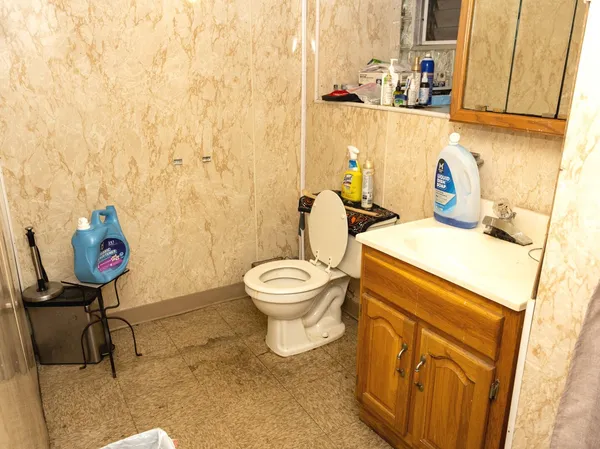$180,000 | 8623 South Cregier Avenue, Chicago, IL 60617
