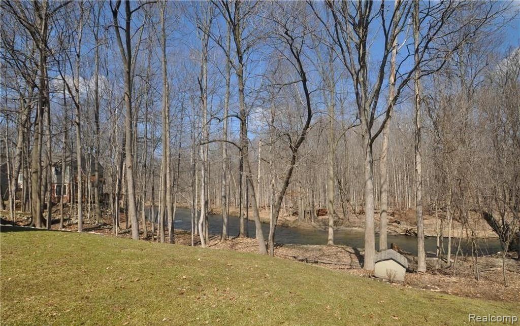 1535 Streamwood Court Rochester Hills, MI 48307 - Photo 12 of 13