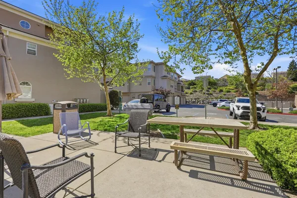 $459,900 | 900 Moon Circle, Unit 932, Folsom, CA 95630