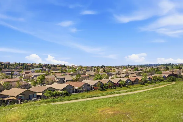 $459,900 | 900 Moon Circle, Unit 932, Folsom, CA 95630