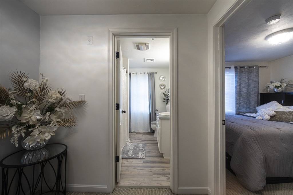 417 Hildreth Street, Unit 2 Lowell, MA 01850 - Photo 11 of 27