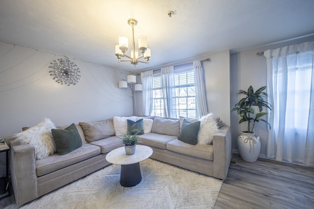 417 Hildreth Street, Unit 2 Lowell, MA 01850 - Photo 10 of 27