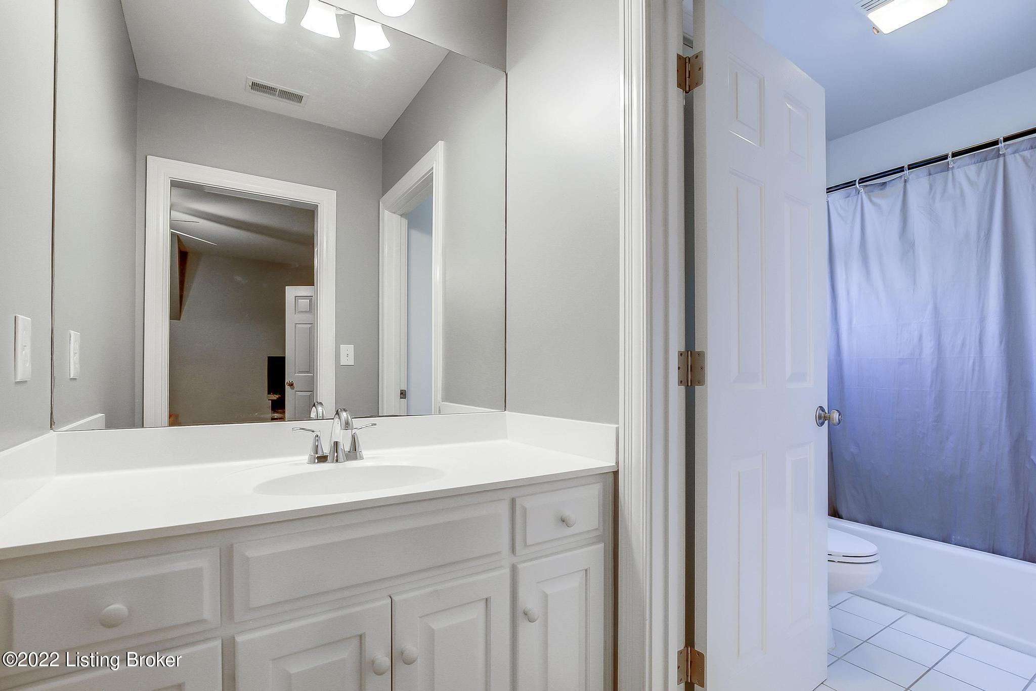 12532 Ridgemoor Drive Prospect, KY 40059 - Photo 55 of 88 12532 Ridgemoor Dr_40059_551