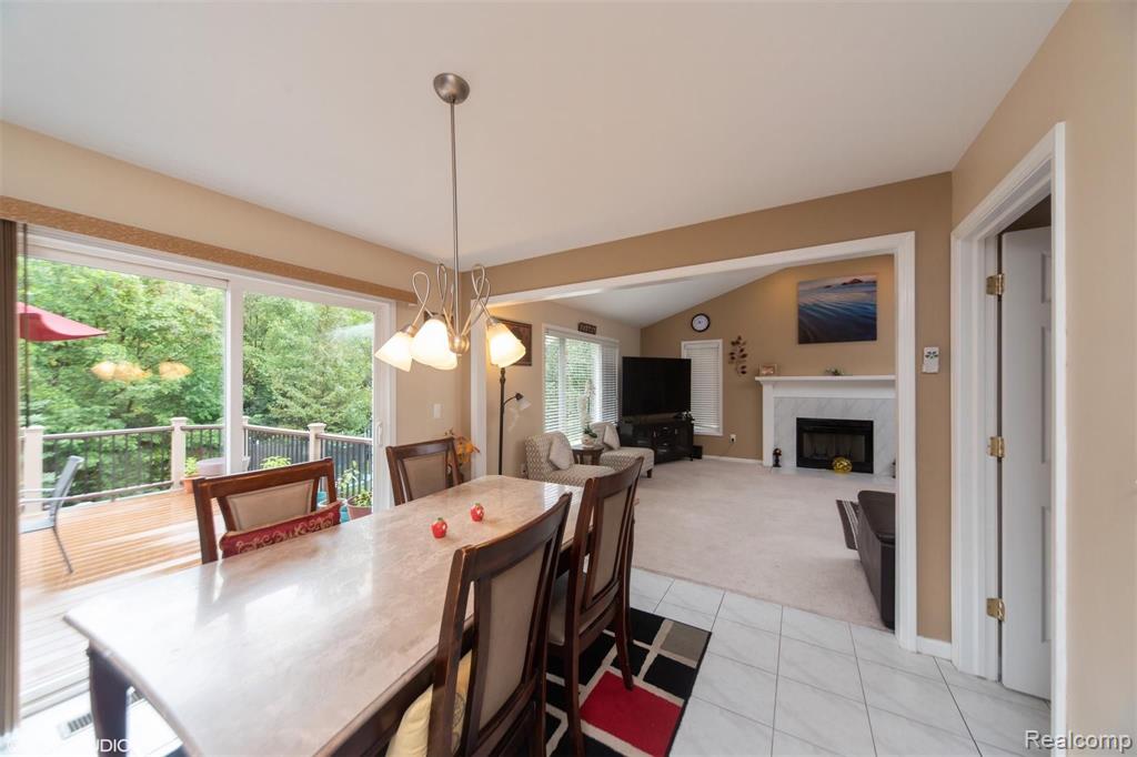 3541 Cascade Circle Rochester Hills, MI 48307 - Photo 11 of 32