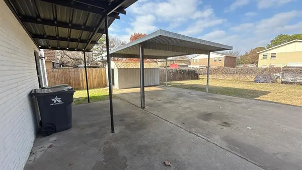 a view of a outdoor space