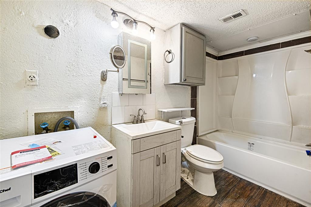 13219 Emily Road, Unit 4201D Dallas, TX 75240 - Photo 10 of 14 Gallery Image 10