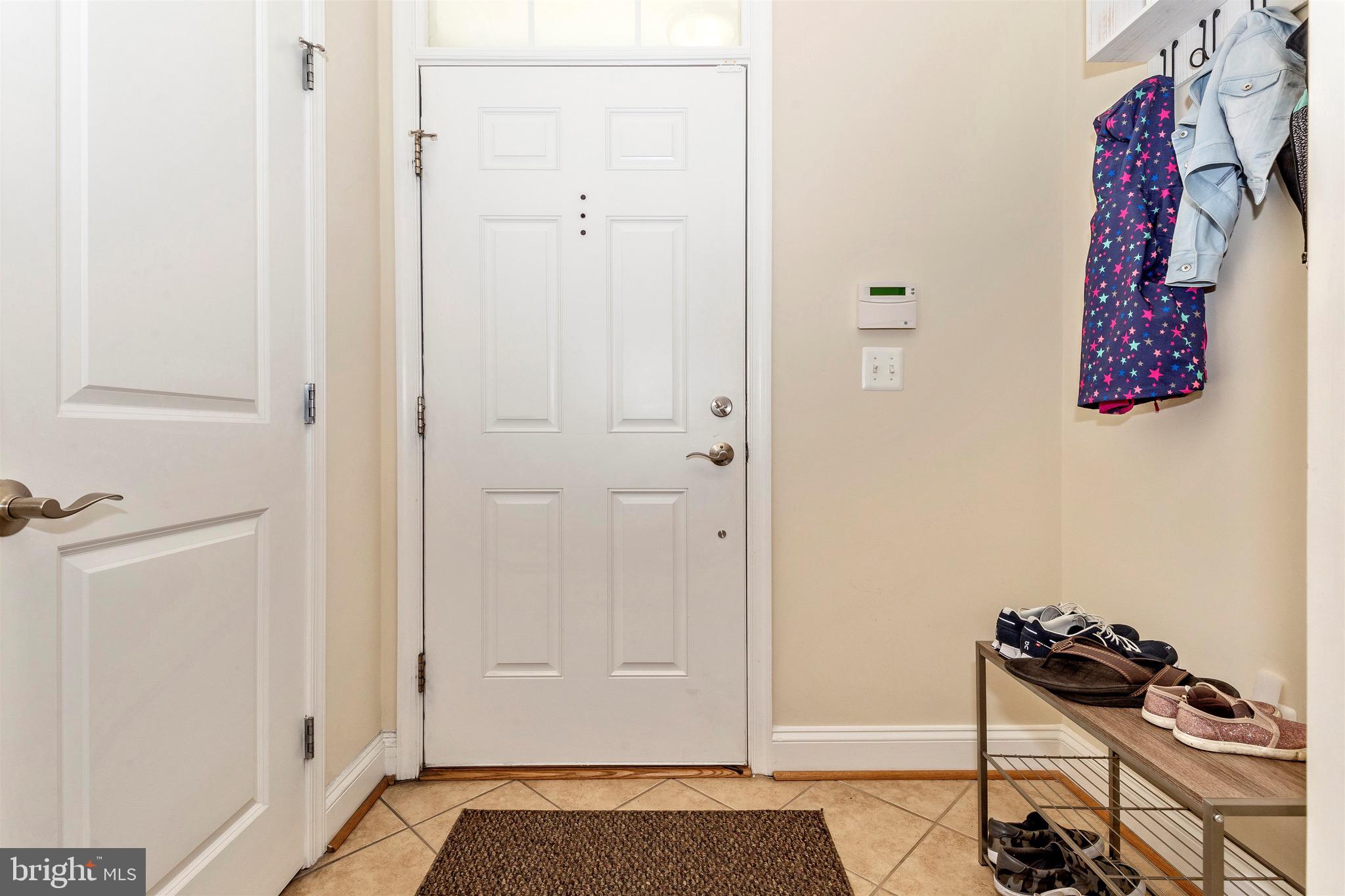 6119 Edward Hill Road Ellicott City, MD 21043 - Photo 10 of 75 Gallery Image 10