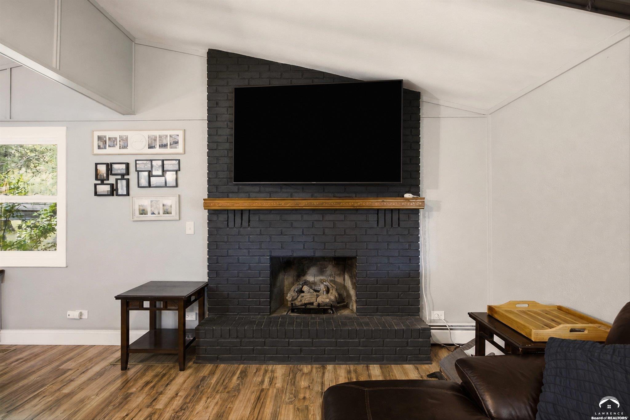 978 East 1587th Road Lawrence, KS 66046 - Photo 11 of 48 Gallery Image 11