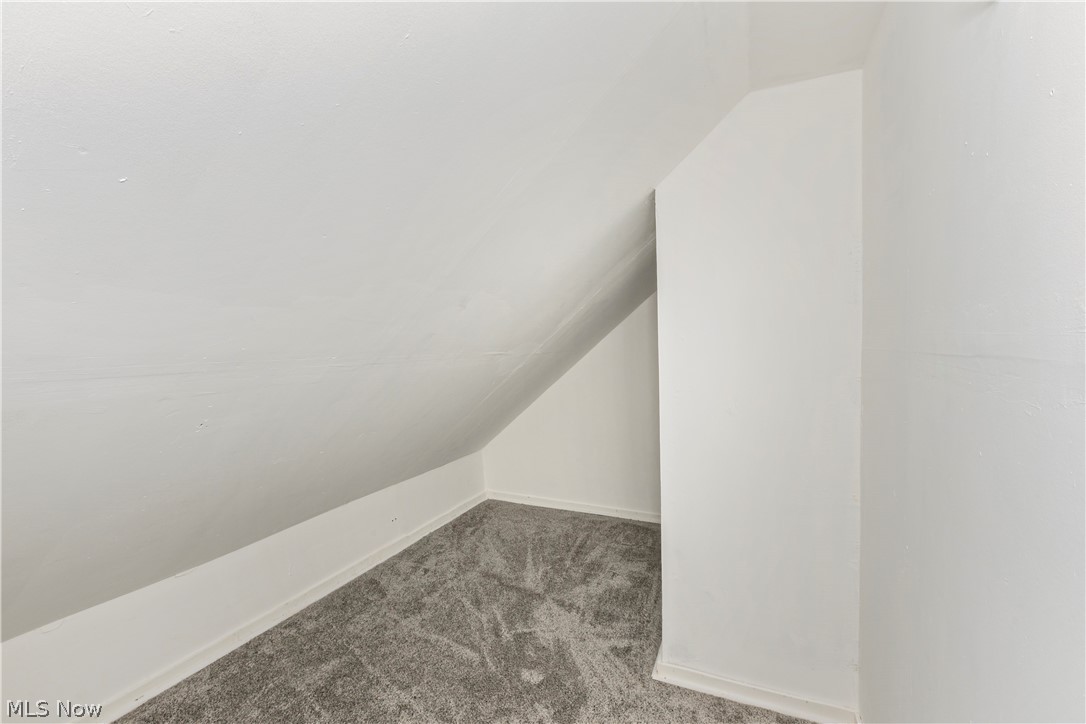 30025 Elgin Road Wickliffe, OH 44092 - Photo 28 of 41 Primary suite walk in closet