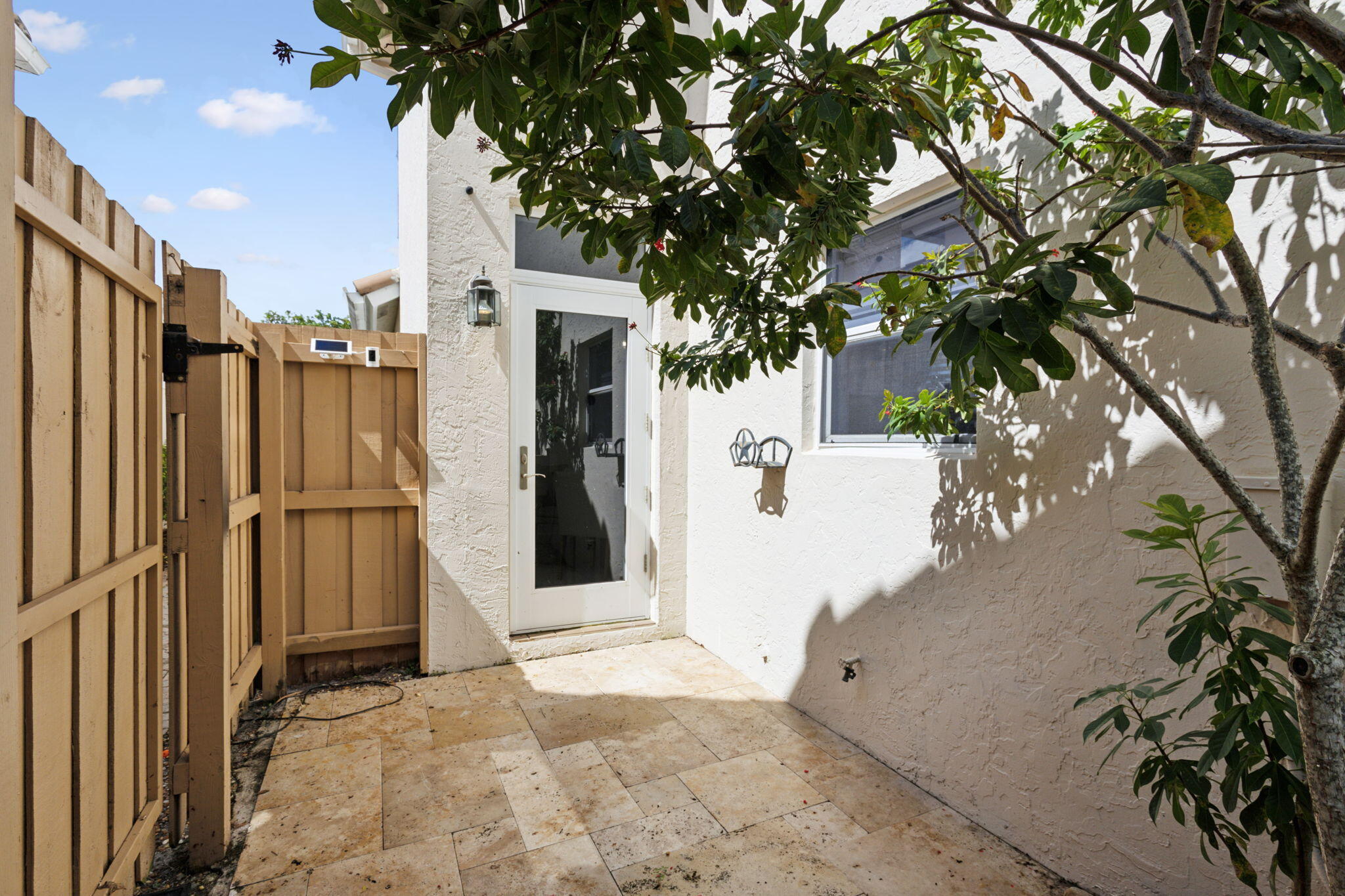 6692 Northwest 25th Way Boca Raton, FL 33496 - Photo 33 of 46 26-web-or-mls-0E2A8068